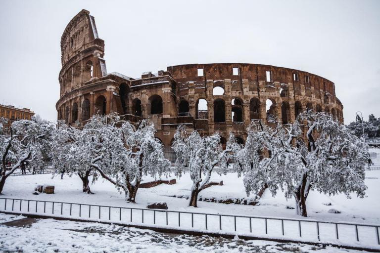 Colosseum under the Snow - Colosseum Rome Tickets