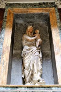 Lorenzetto's “Madonna of the Rock” - Pantheon