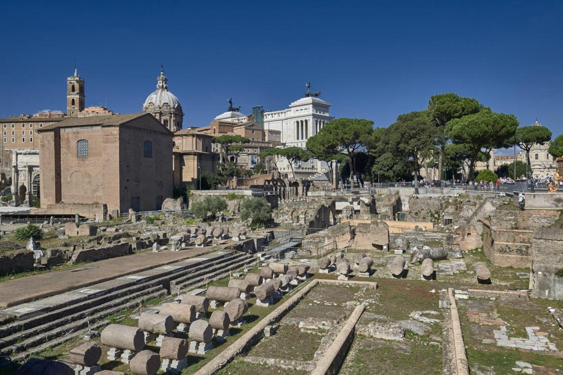 Basilica Julia - Colosseum Rome Tickets