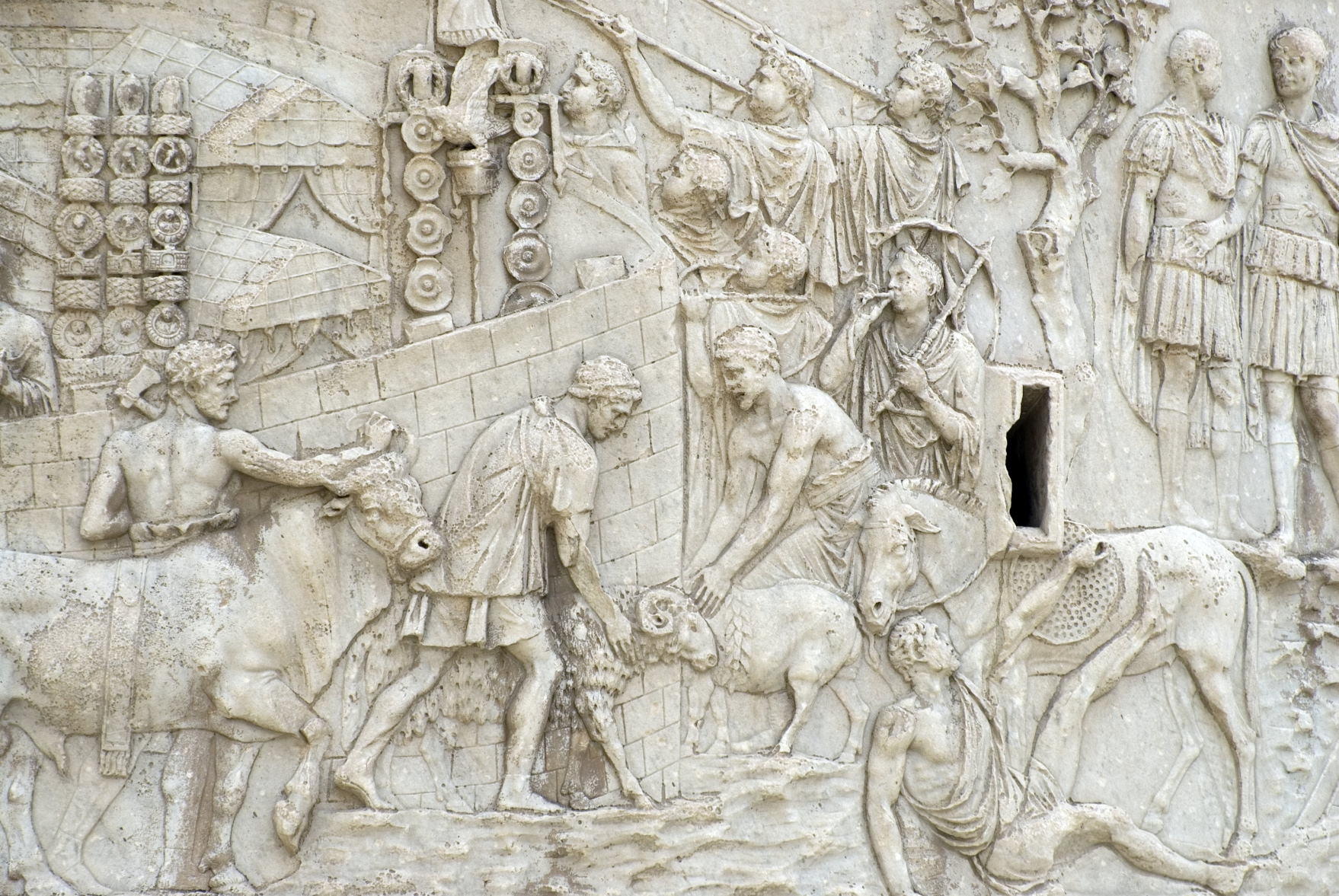 Carving detail, Trajan's Column (in Italian Colonna Traiana)