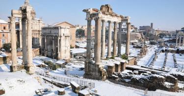 Roman forum covered in snow (Rome)