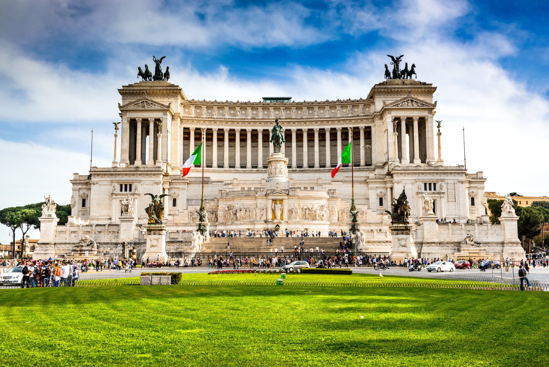 Piazza Venezia, Monumento a Vittorio Emanuele II - Rome, Italy