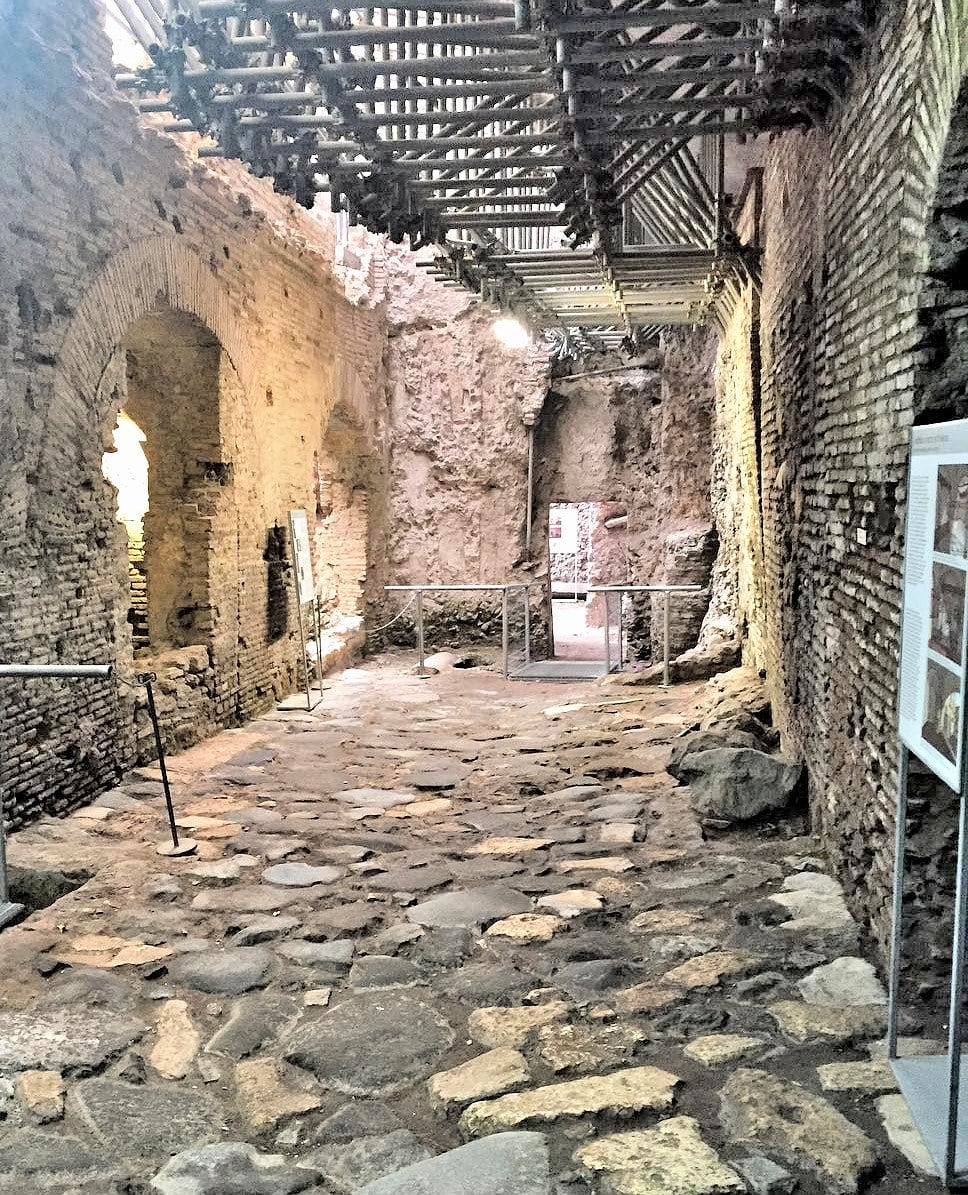 Roman lane, Crypta Balbi.