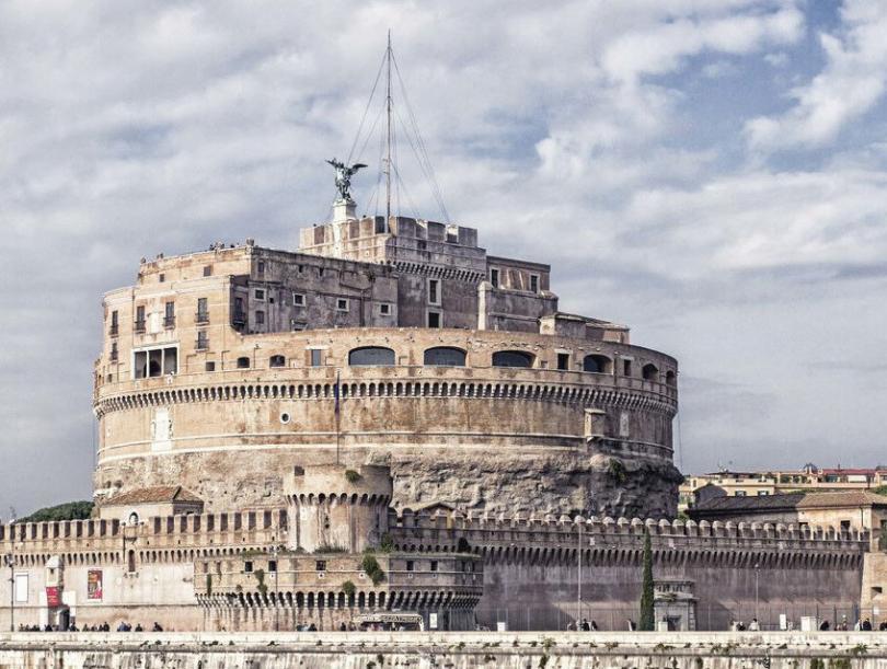Omnia Card - Vatican & Rome City Pass +Transportation - Castel Sant Angelo