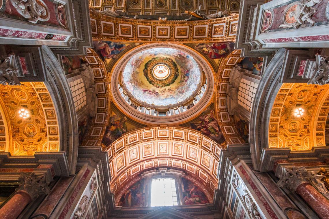 St. Peter's Basilica Self-Guided Tour: Experience the Grandeur