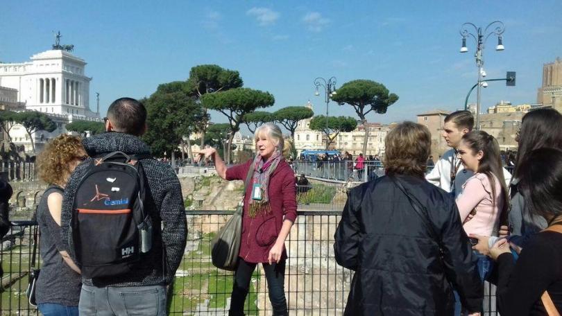 Small Group Colosseum and Roman Forum Guided Tour - Colosseum and the Arch of Constantine in Rome, Italy-22