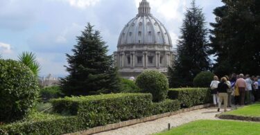Vatican Gardens, Sistine Chapel and St. Peter's Guided Tour