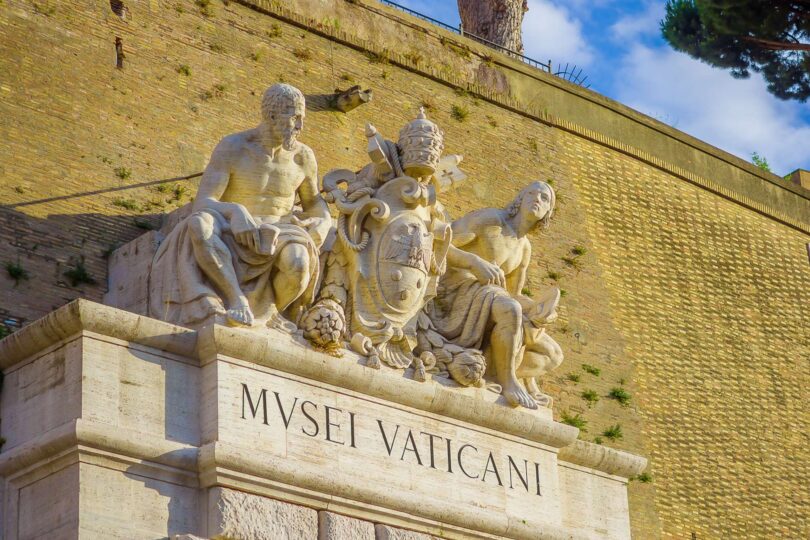 Vatican Gardens, Sistine Chapel and St. Peter's Guided Tour