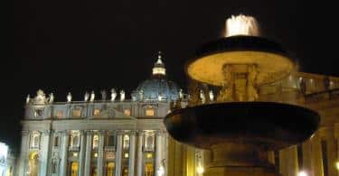 Vatican Museums and Sistine Chapel by Night Guided Tour (