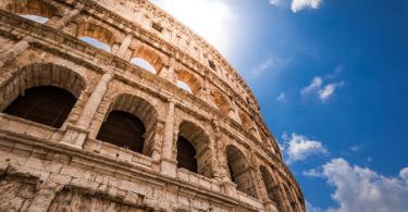 Caesar’s Palace VIP Tour with Colosseum, Roman Forum and Palatine Hill