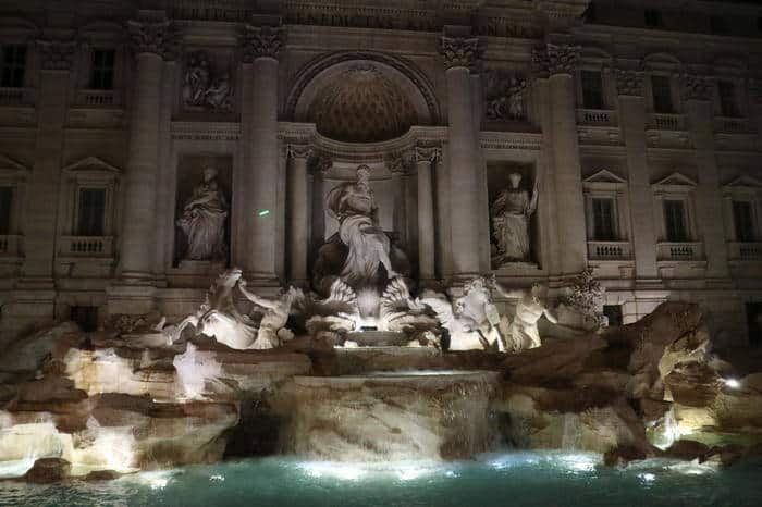 Guided Rome Tour by Night with Pizza and Gelato