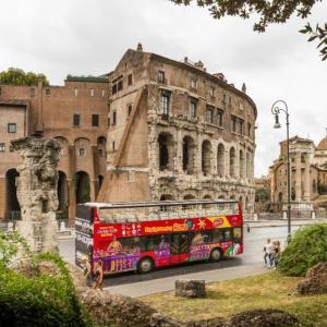 City Sightseeing: Hop-on Hop-off Bus Rome