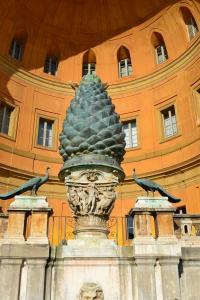 Full-Day Tour Colosseum, Roman Forum and Vatican City