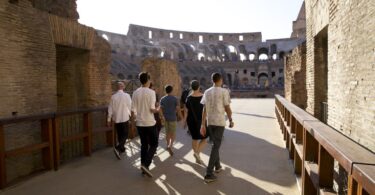 Colosseum Underground Tour with Arena and Roman Forum